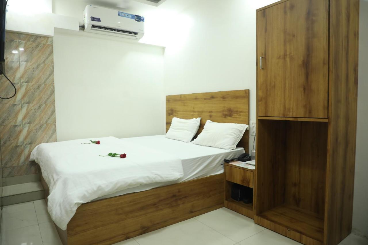 Hotel Shiv Leela Grand Bombay Exterior foto