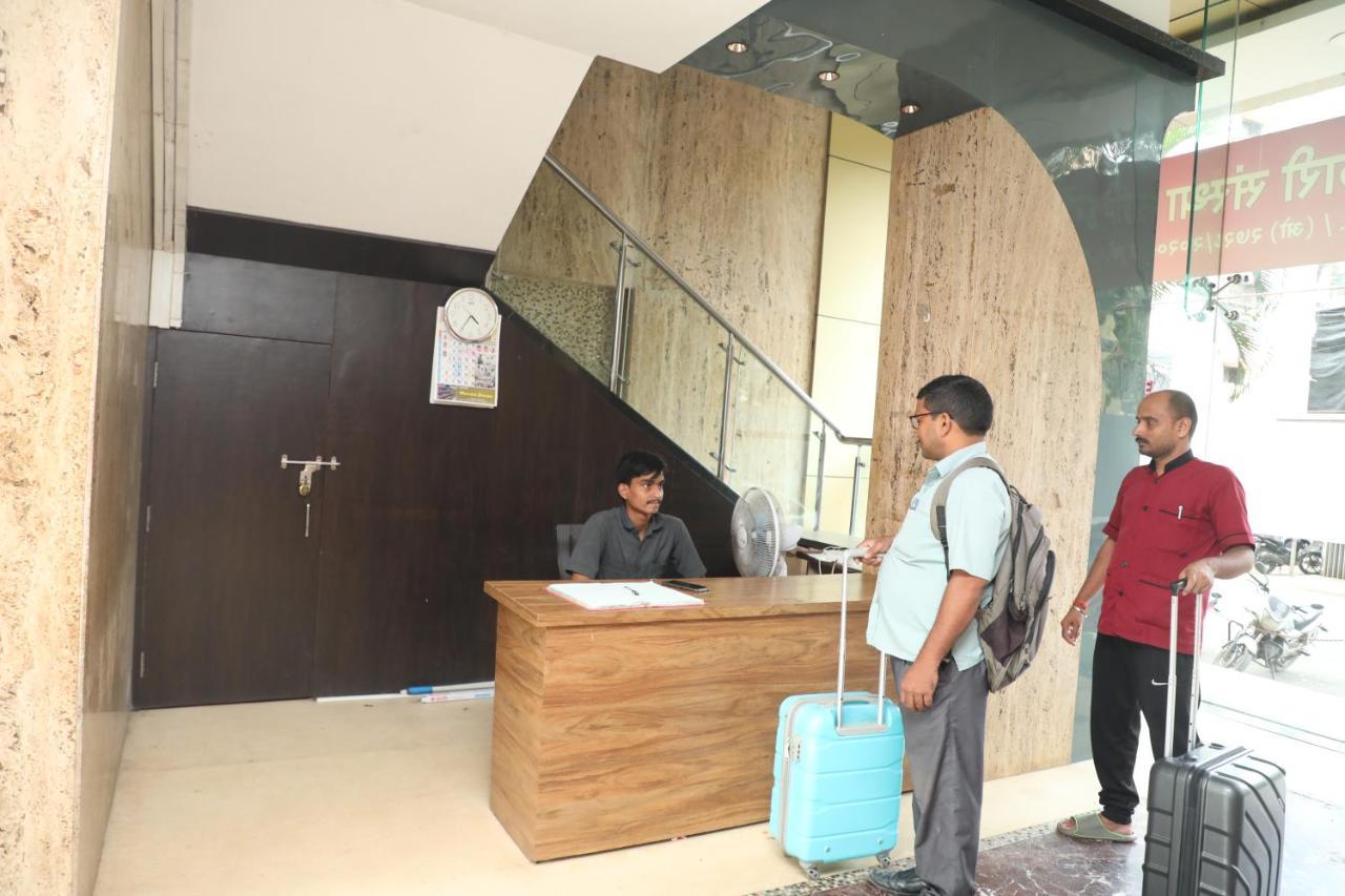 Hotel Shiv Leela Grand Bombay Exterior foto